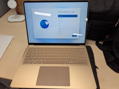 Microsoft Surface Laptop 7 13.8'' Snapdragon X Plus 512GB storage 16GB RAM Dune
