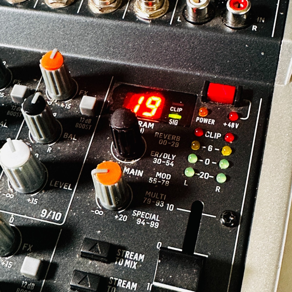 最初値下げ　ゲリラSALE ☆ 1202FX XENYX Amazon.com: Behringer Xenyx 1202FX Mixer with Effects