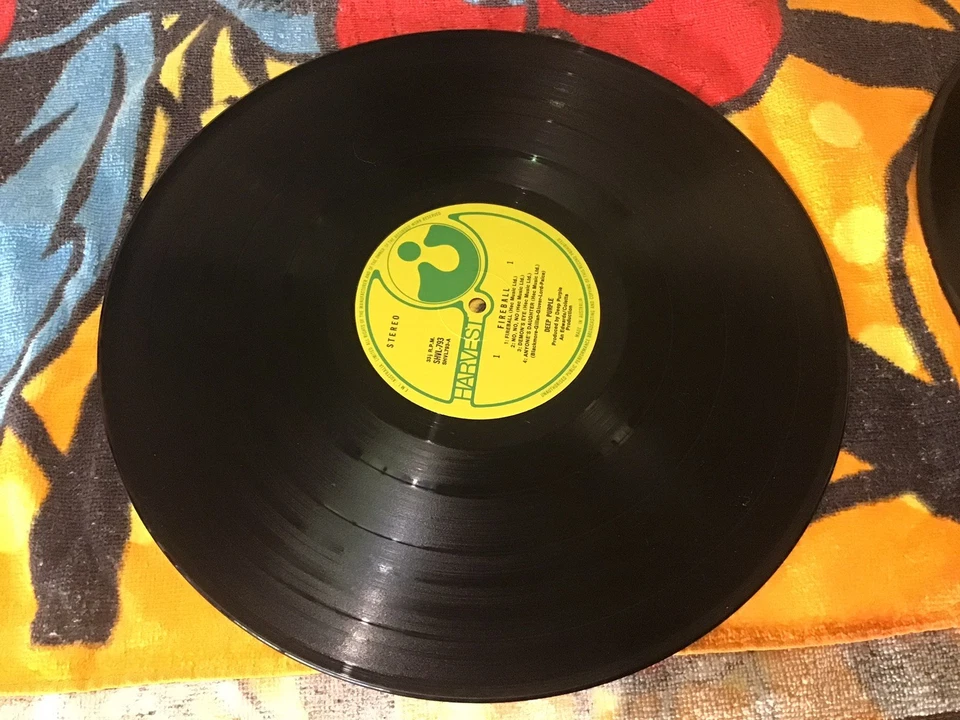 Deep purple - Fireball (1971 OZ Vinyl Press) VG+/VG+ With Insert - image 4 of 4
