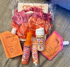 Amika Normcore Signature Shampoo  Conditioner 7 Piece Deluxe w/ 2 Scrunchies