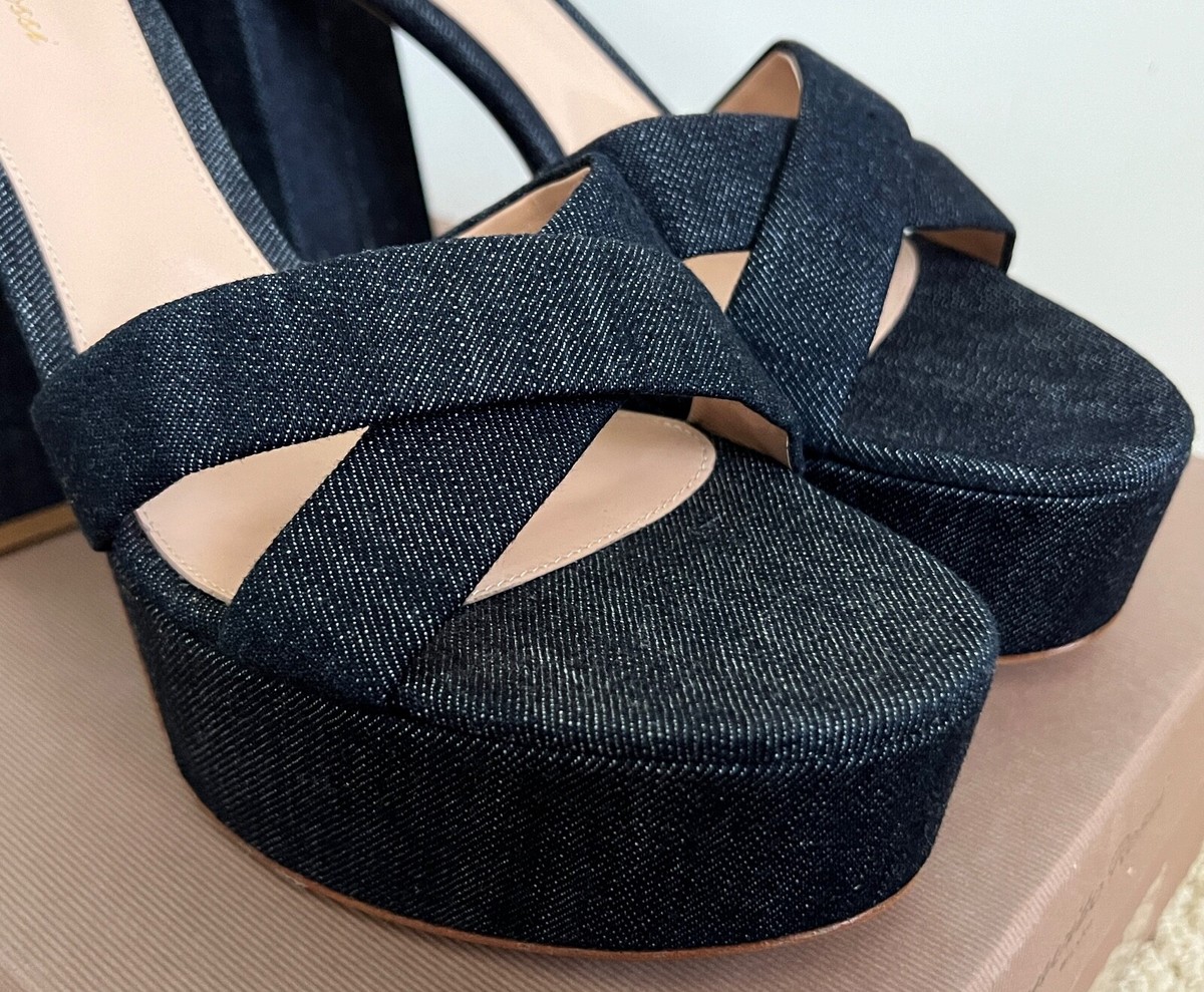 GIANVITO ROSSI ヘセル ヒル サンタル G6168615RIC NAPAIRR Metropolis High Heel Sandals Camellia | The Webster