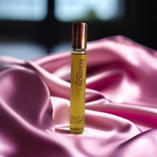 Ecusson Jean d'Albret parfum - un parfum de dama 1948