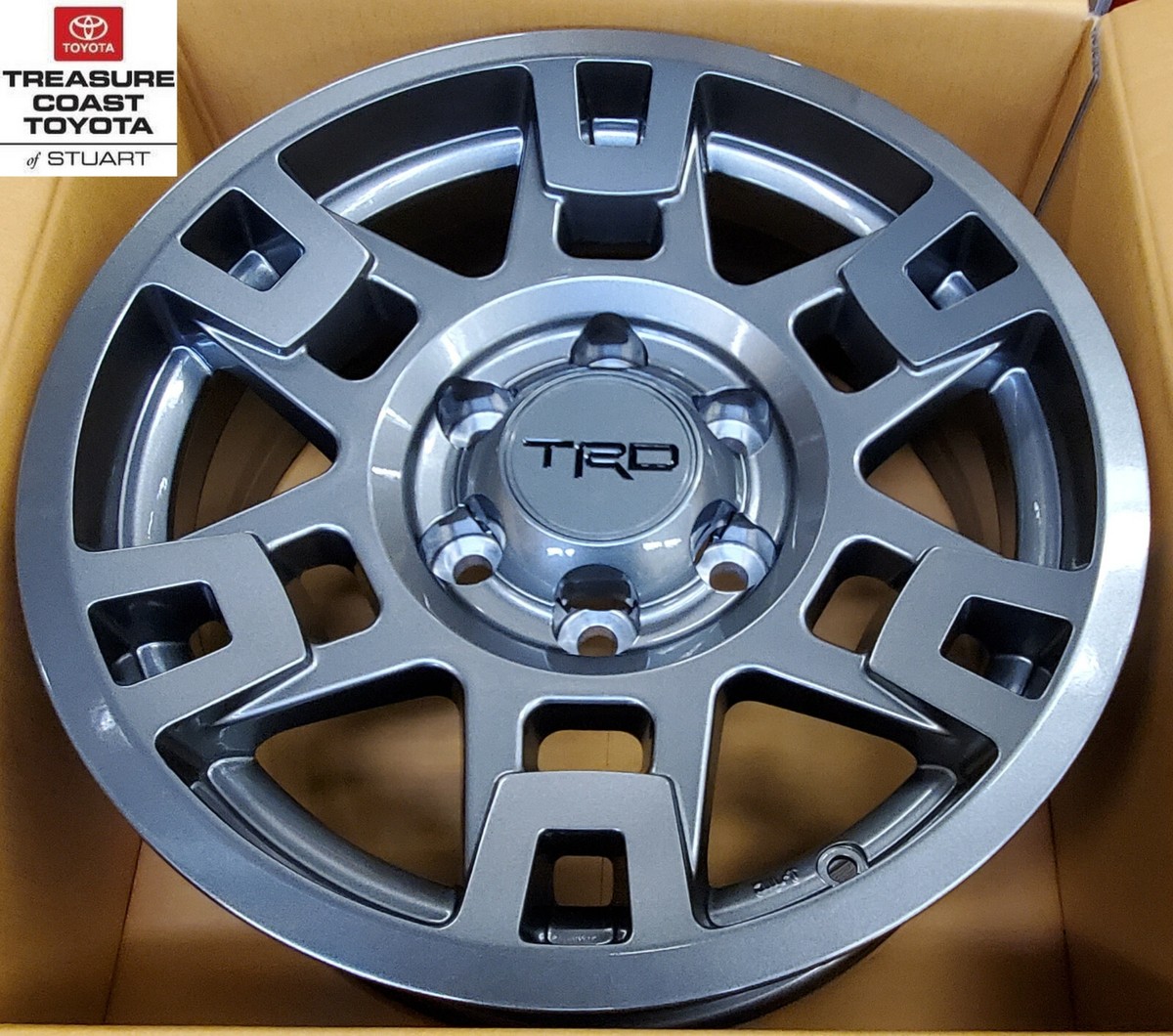 TRD ALUMNUM WHEEL TF4