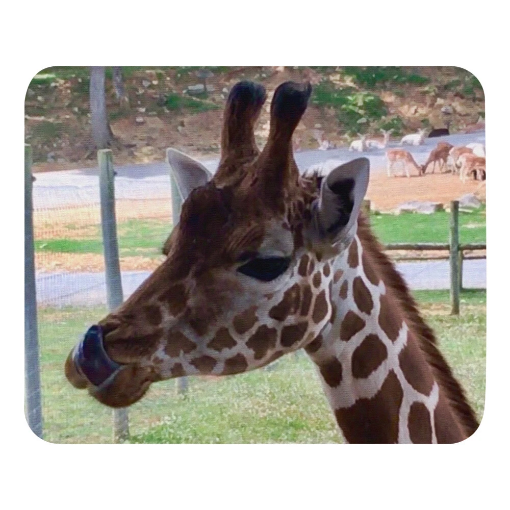 Giraffe Mouse pad