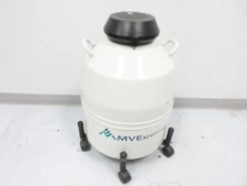 MVE XC47/11-6 2"SQ CRYOGENIC CANISTER SAMPLE STORAGE DEWAR 13346449 & BASE