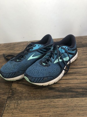 brooks gts 18 size 10.5
