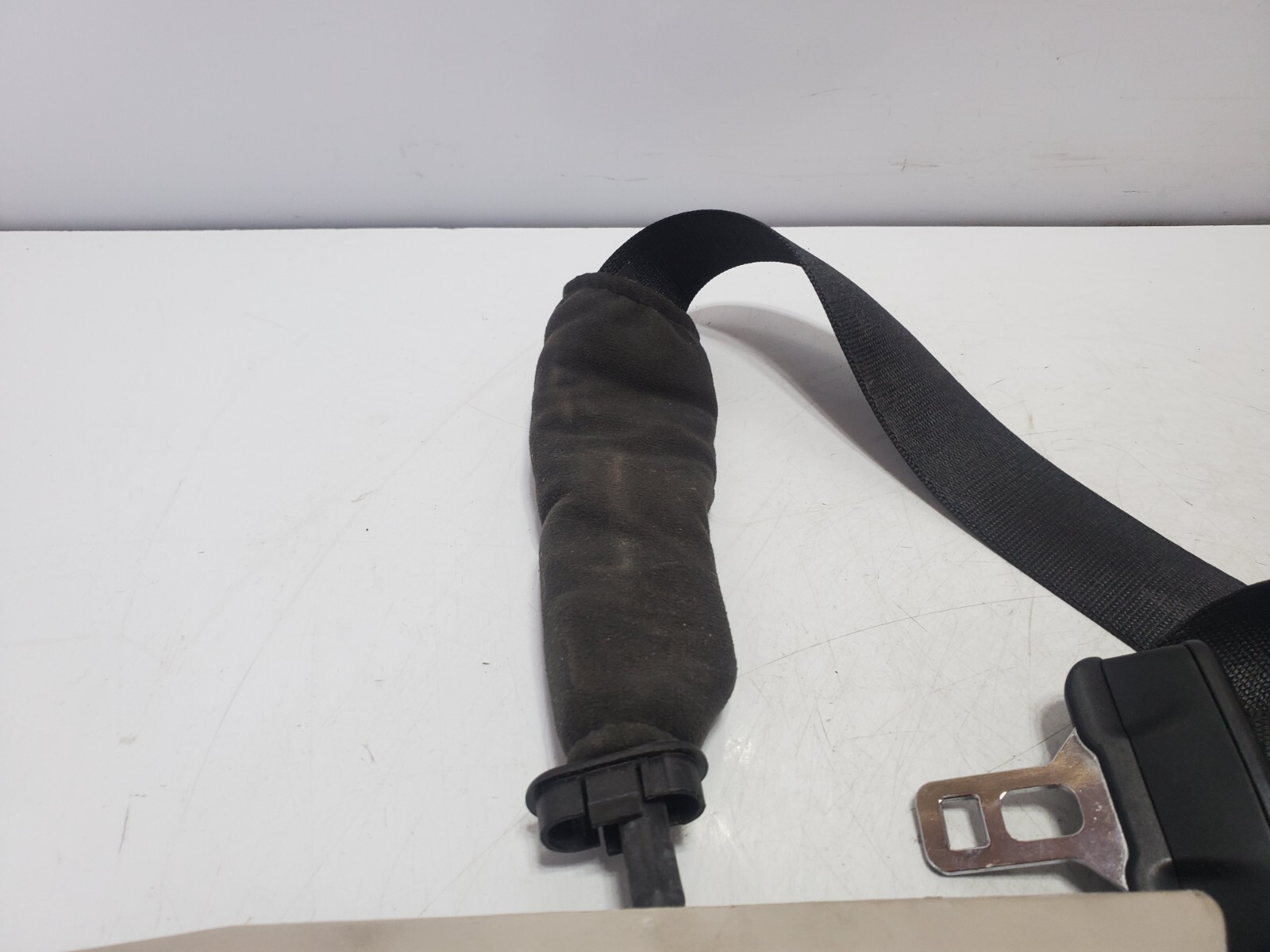 ✅ 14-19 OEM Maserati Ghibli Front Left Driver Side Seatbelt Retractor