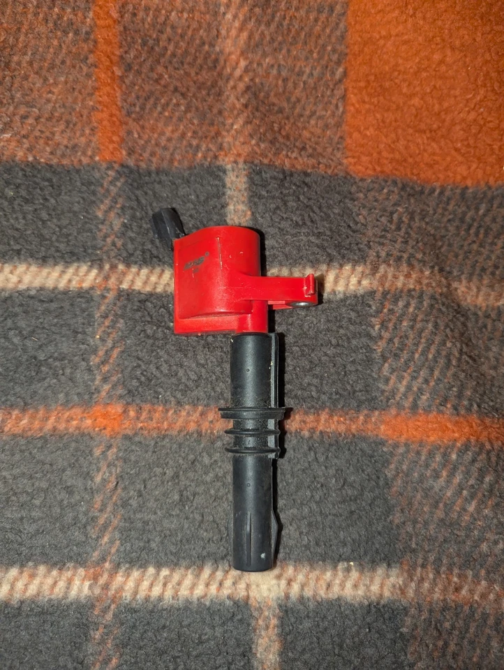 7 MSD Performance 8243 Coil-On-Plug Ignition Coil ONLY 7 NOT 8 - Image 2 of 4