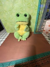 Ty Beanie Baby SNAPPER the Green Frog 6 inch Stuffed Plush Toy EUC