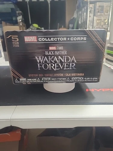 Wakanda Forever Black Panther Marvel Collector Corps 5 Pieces (SEALED) 2XL SIZE