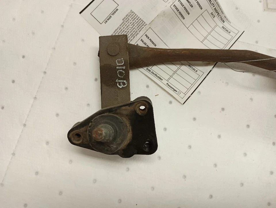 Transmissão do limpador de 1998 Oldsmobile Achieva 11901157 - Imagem 3 de 4