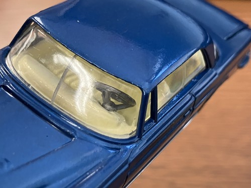 Corgi Toys 253 Mercedes Benz 220 SE Blu Metallizzato 1/43 BELLO Bagaglio di Ricambio - Foto 9 di 11