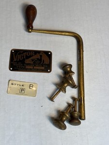 Antique Victrola VTLA Parts Crank Knobs Labels 1906