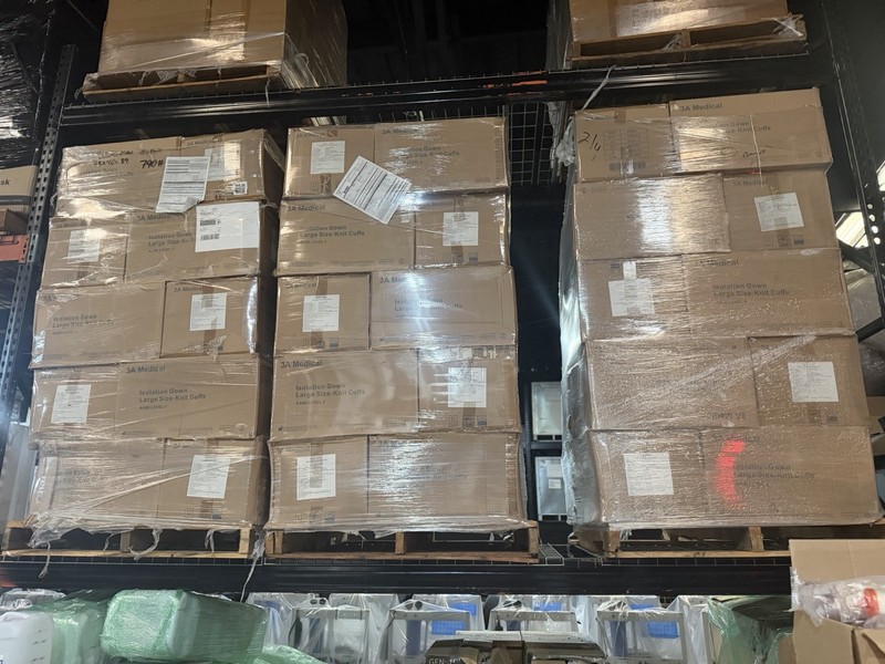 Level 4 AAMI Disposable Isolation Gowns – 2,500 Gowns Full Pallet No Reserve #3