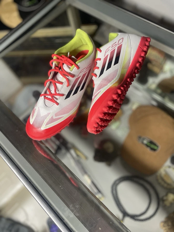 Adidas F50 League Turf Hombre Fútbol/Fútbol Zapatos Venta al por menor por $105 Talla 5.5 Foto 4 de 4