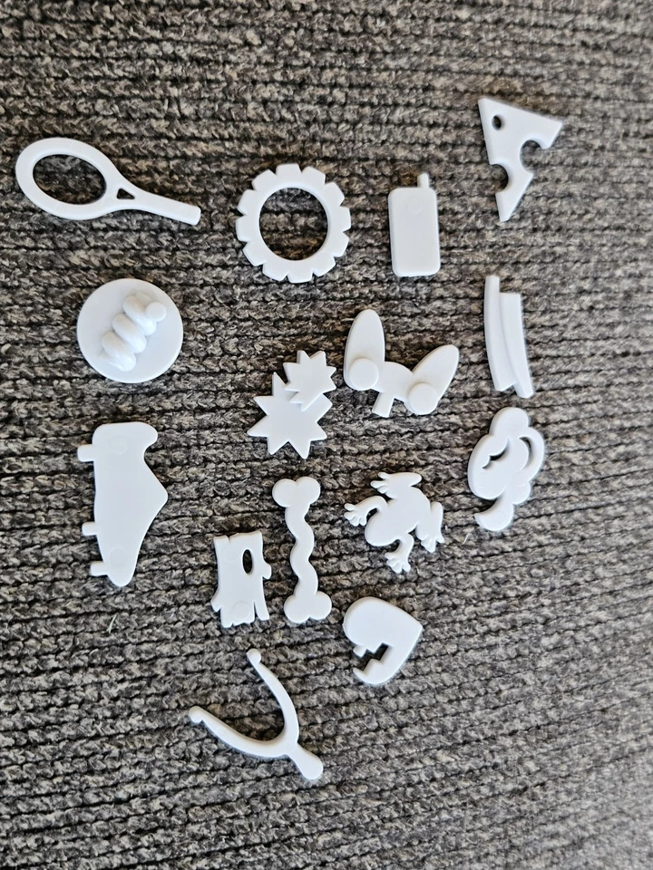 Operation Rescue Kit Game, ,For Parts. does not buzz, missing 2 cards,2 markers - Image 2 of 4