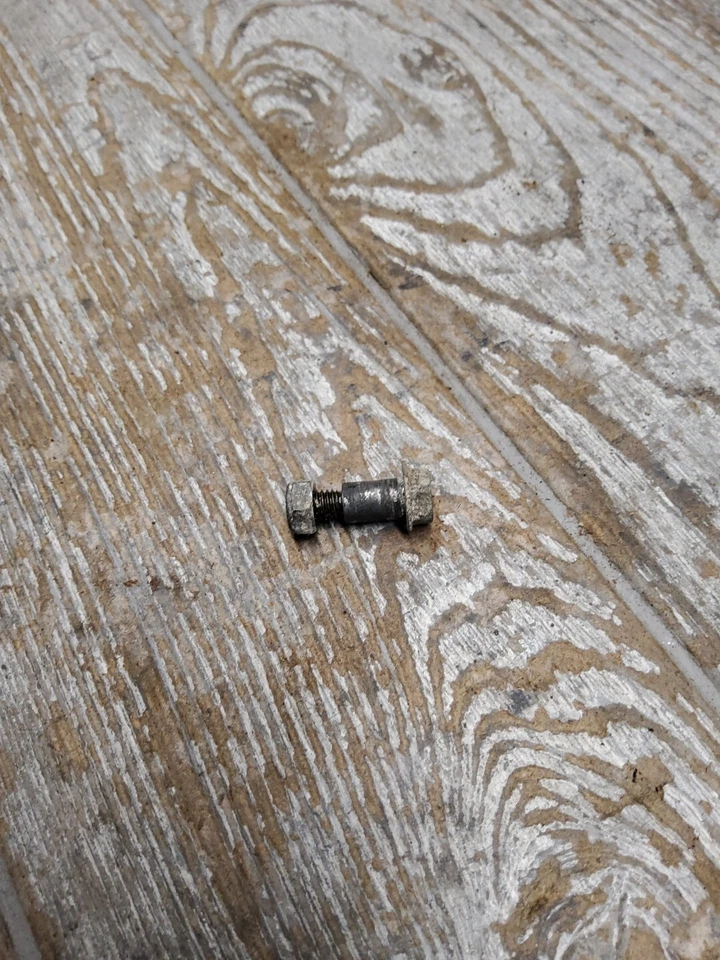 85 84-87 Yamaha Virago XV700 XV 700 1985 embrague palanca montaje pasador perno Foto 2 de 4