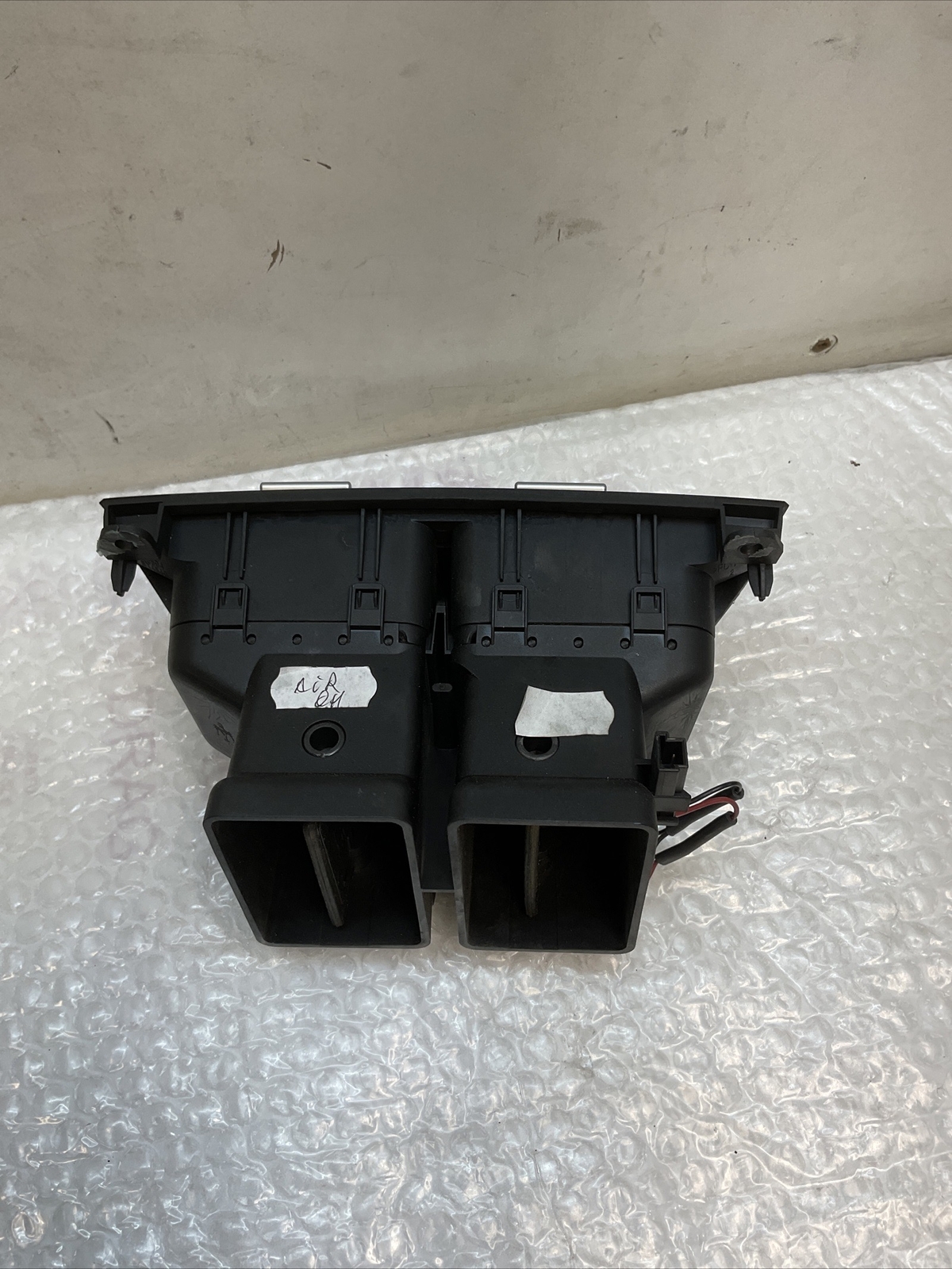 2014-2019 MASERATI GHIBLI SQ4 CENTER CONSOLE REAR DUAL AC AIR VENT GRILLE OEM