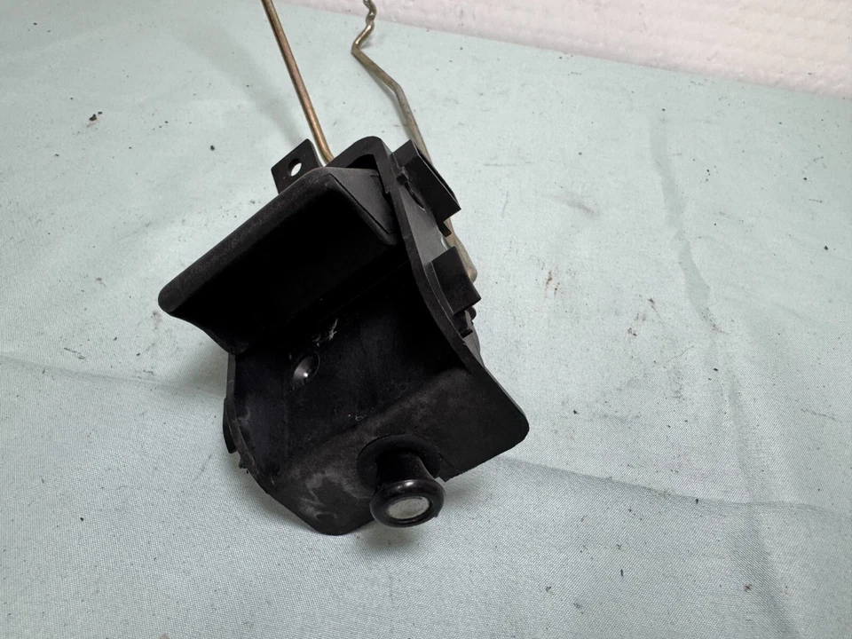 Lanzamiento maletero interior familiar Mercedes-Benz 300TE E320 W124 S124 1247660564 Foto 3 de 4