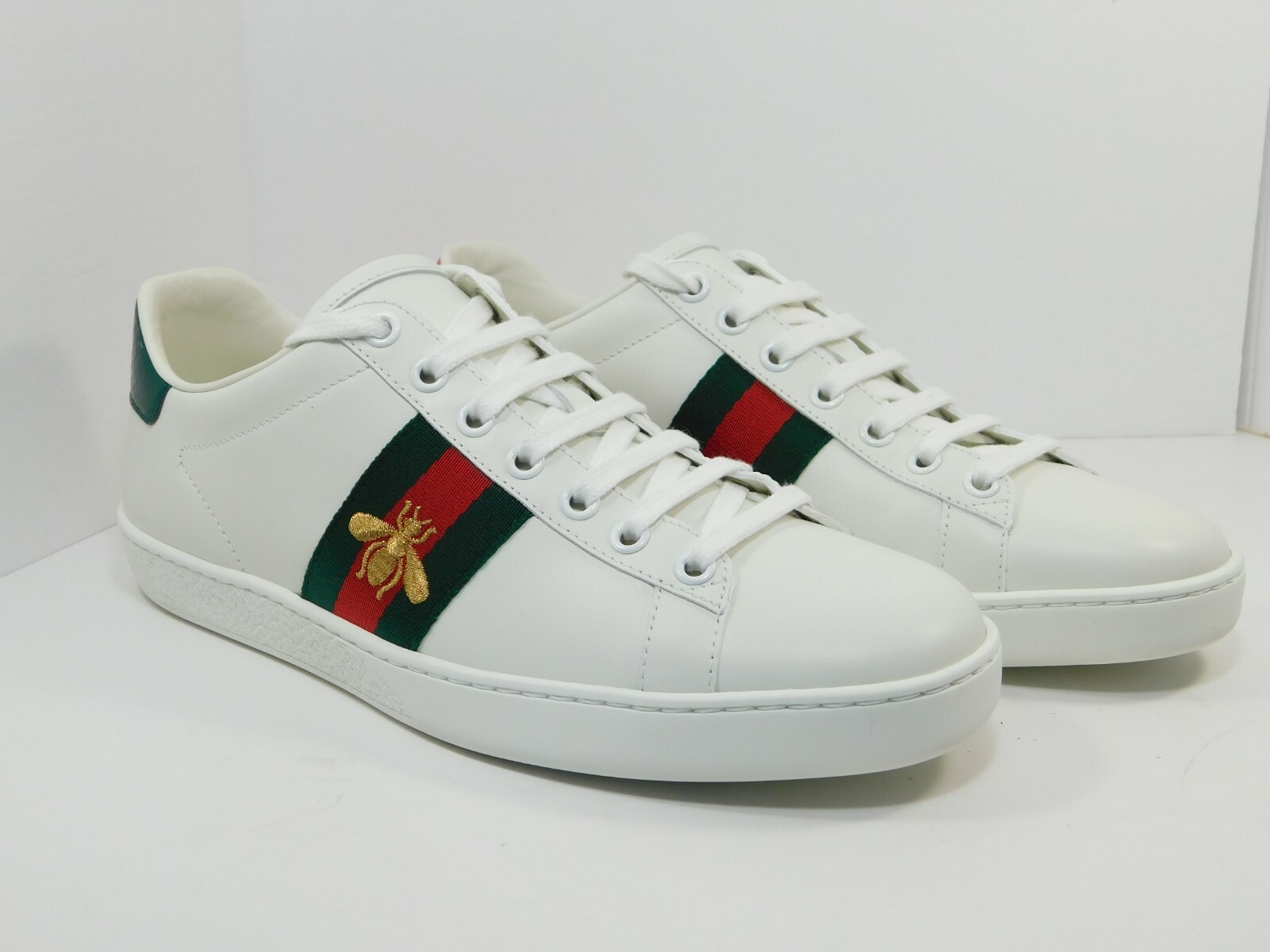 gucci women's bee sneakers
