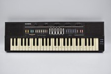 Vintage Synthesizer Casio MT-205 Casiotone Keyboard Rhythm Recording - Works 