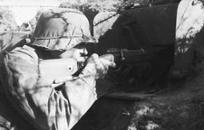 WW2 WWII Photo German Sniper Mauser K98 Russia 1942   World War Two / 2645