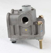 New 801347 Bendix R-12 Relay valve