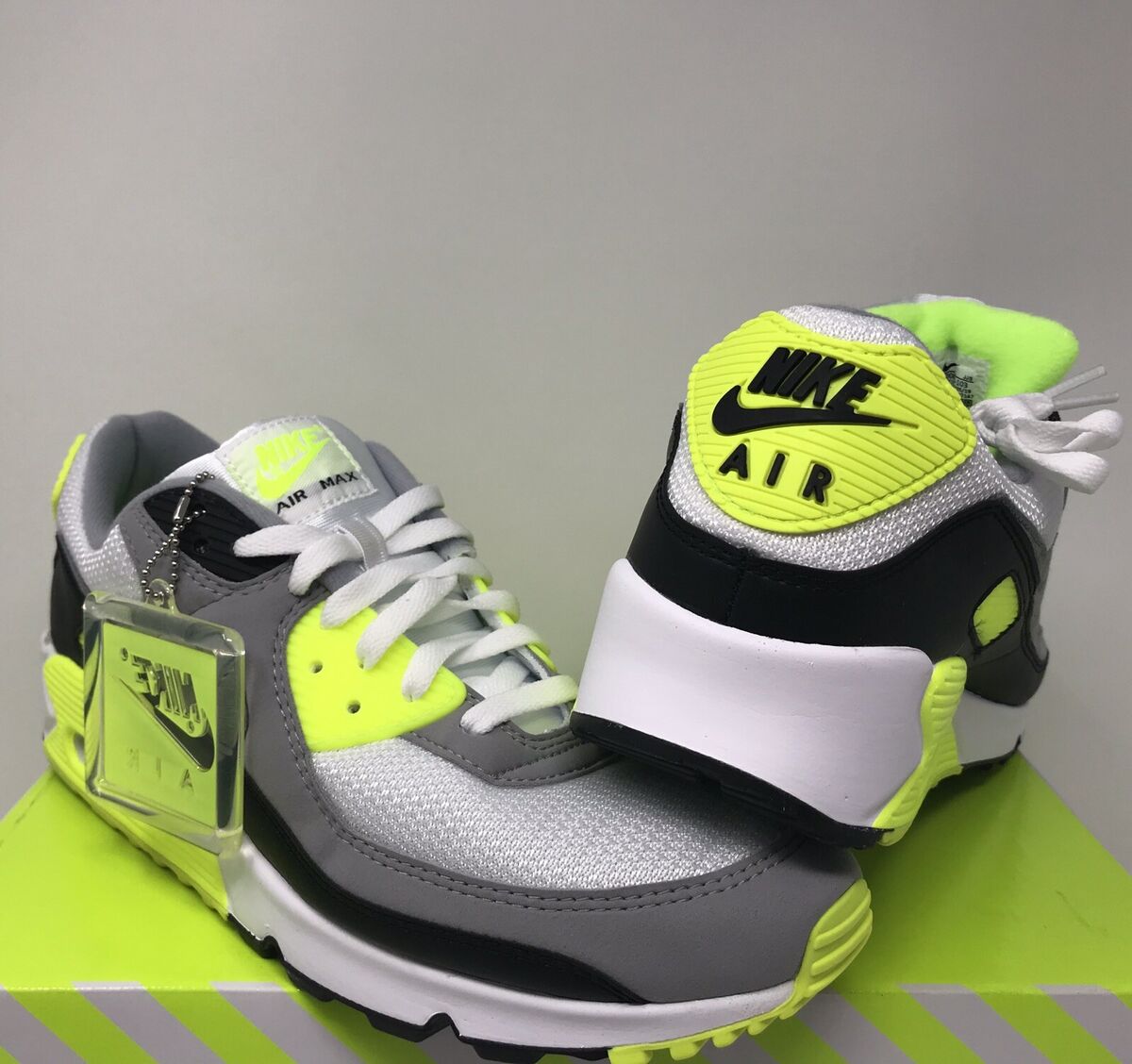NIKE AIR MAX 90 OG NIKE AIR MAX 90 OG