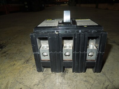 Interruttore Scatolato Square D FHL36000M4200 Usato - 100A 3P 600V, In Buone Condizioni Elettriche