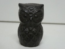 VINTAGE SMALL CAST IRON METAL STATUE FIGURINE OWL #2