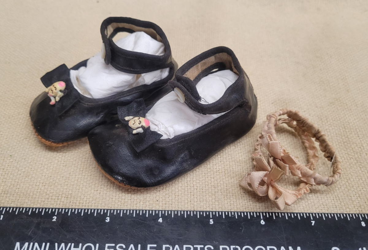 Antique Victorian Black Leather Baby Shoes & Pink Garters - Humpty