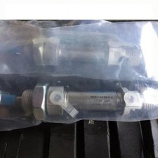1PC NEW FESTO DSNU-12-10-P-A 19189 ISO Cylinder