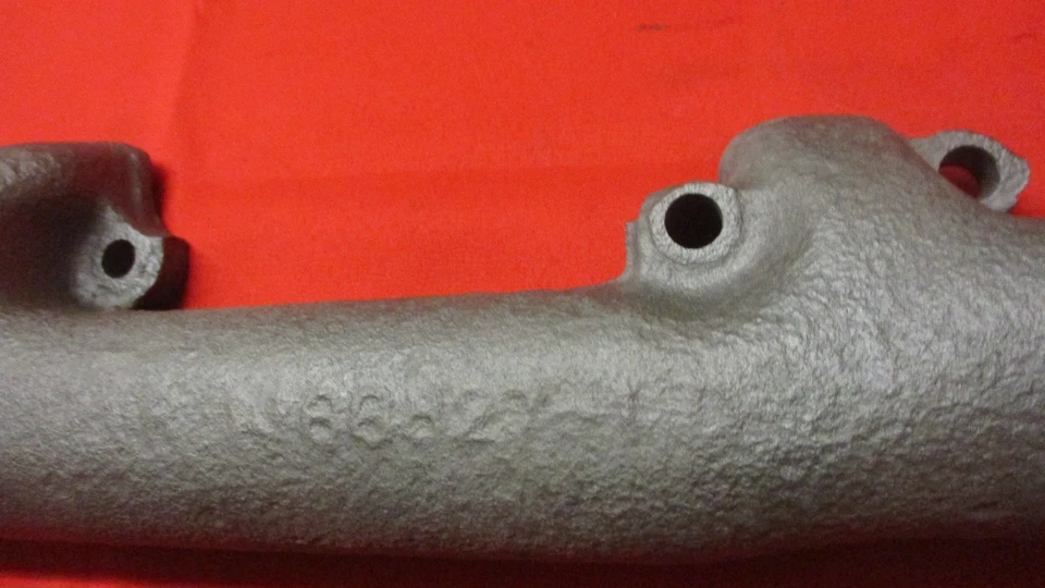 Colector de escape lado izquierdo Buick Wildcat Riviera Electra 1965-1966 Foto 3 de 4