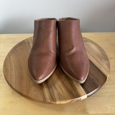 Universal Thread Mule Clog Block Heel Sz 6.5 Tan Faux Leather Pointed Toe