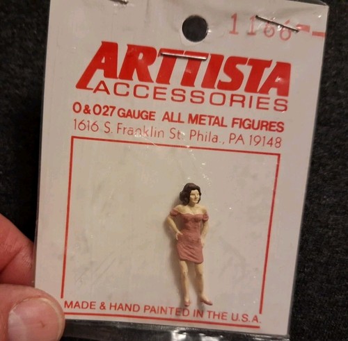 MUJER ARTISTA DE PIE #1166 ESCALA O FIGURA DE PELTRE TREN GENTE NUEVO EN STOCK EE. UU.  | Condition: New