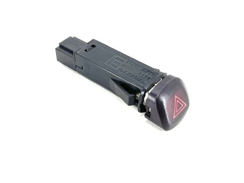 Volvo XC90 2003 Hazard light switch 9168302 EPK4822 - Picture 2 of 9