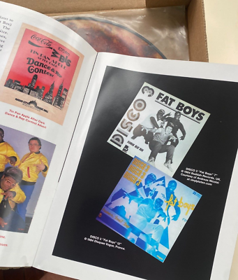 FAT BOYS Pepperoni Pizza 限定版 Iceland Stuffed Crust Double Pepperoni Pizza 445g - Dunnes Stores