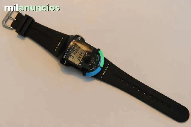 完成品 AVOCET VERTECH 腕時計 USA製 90s vintage 腕時計(デジタル