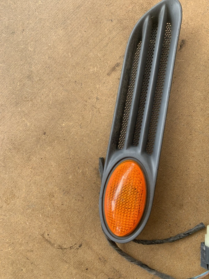 Mini Cooper 2002-2008 guardabarros bisel intermitente derecho izquierdo 503560 OEM Foto 4 de 4