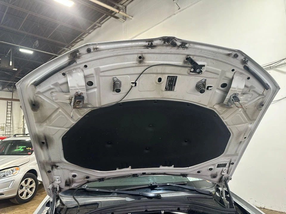 Used Hood fits: 2011 Bmw X3  Grade A Foto 2 de 4