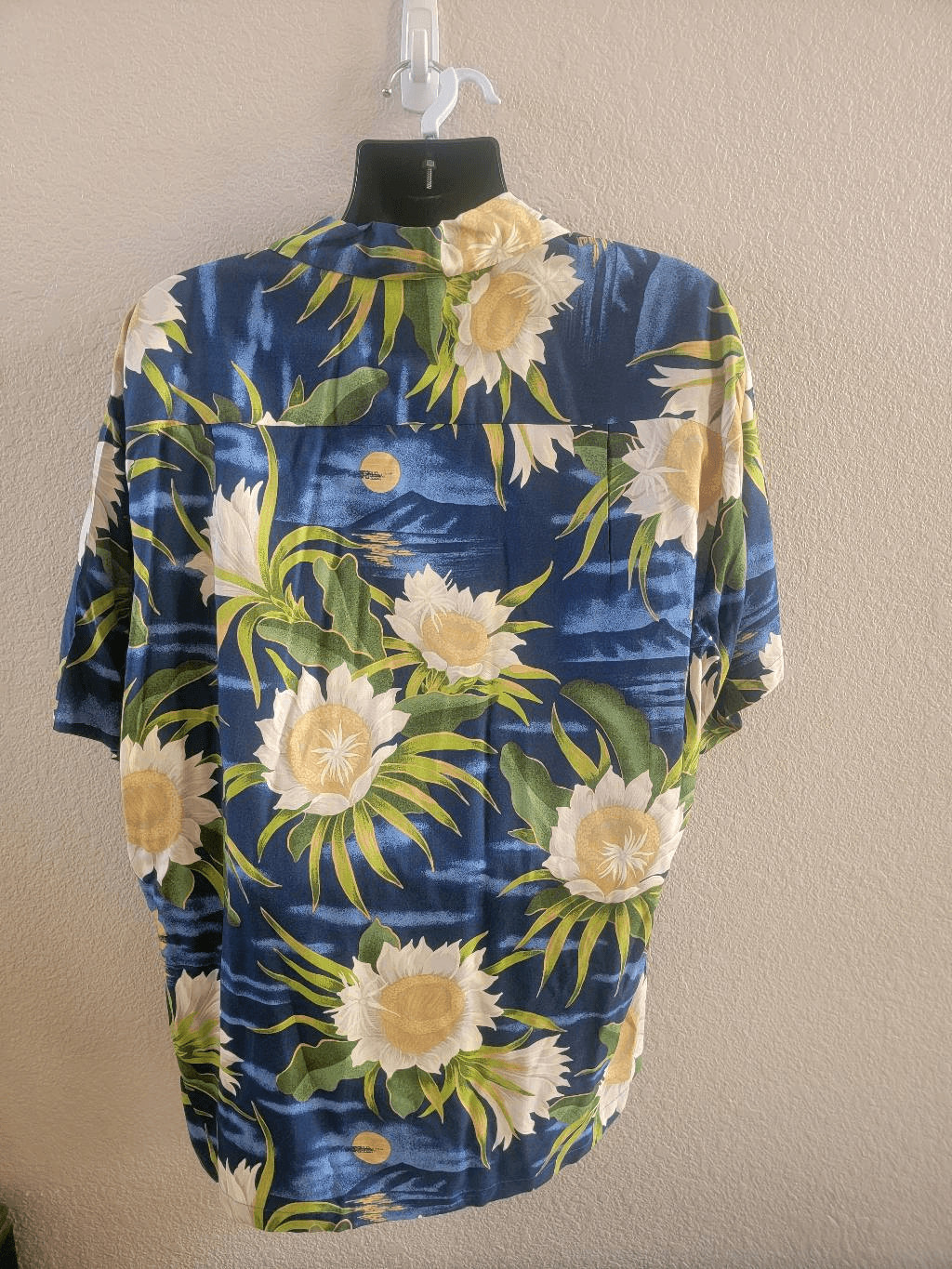 Pineapple Juice Mens Sunflower Pattern Button-Up … - image 2