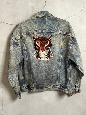 Authentic Vintage Levi's Type III Trucker jacket 1980s Tiger Embroidery GRAIL M