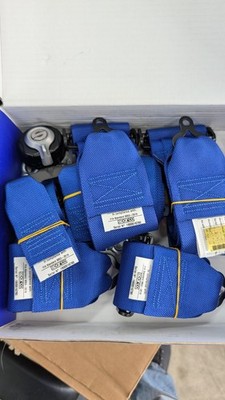 Sparco 04818RH1AZ 6-Point Steel Shoulder FIA Safety Harness Set, Blue