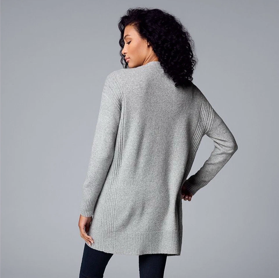 Cardigã Simply Vera Wang frente aberta em excelente estado usado, cinza, macio e aconchegante, GG - Imagem 4 de 4