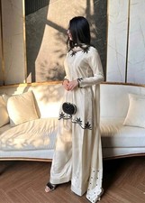 New Presenting Natural Crep Off White Salwar Kameez With Dupatta For Ethnic Wear