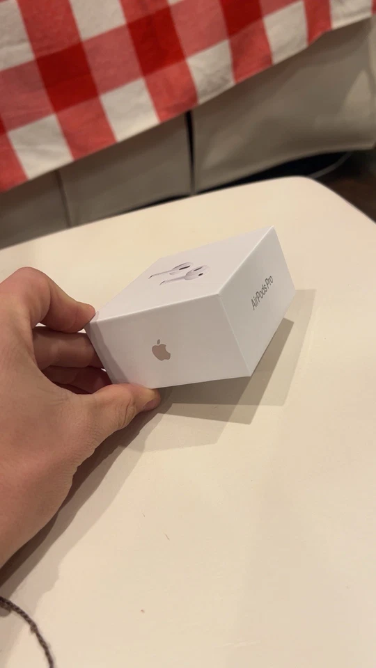 Apple AirPod Pro 3ª Generación ¡¡Nuevo!! ¡Todavía sellado!! Foto 4 de 4