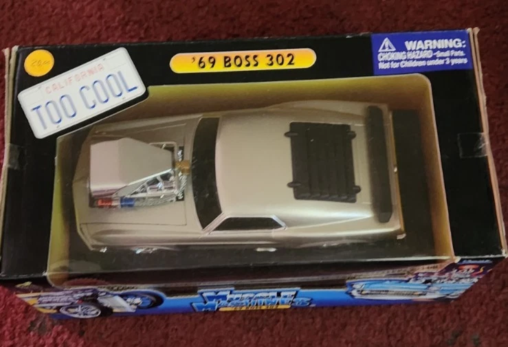 Muscle Machines Ford 1:18 Scale Diecast Cars, Trucks & Vans for