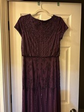 PERFECT PURPLE adriana Papell Size 6 gown Beaded Short Sleeved Maxi dress