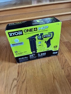 Ryobi One HP 18v Brushless Brad Chiodatrice Solo Strumento (P322) Nuovo In Scatola Aperta