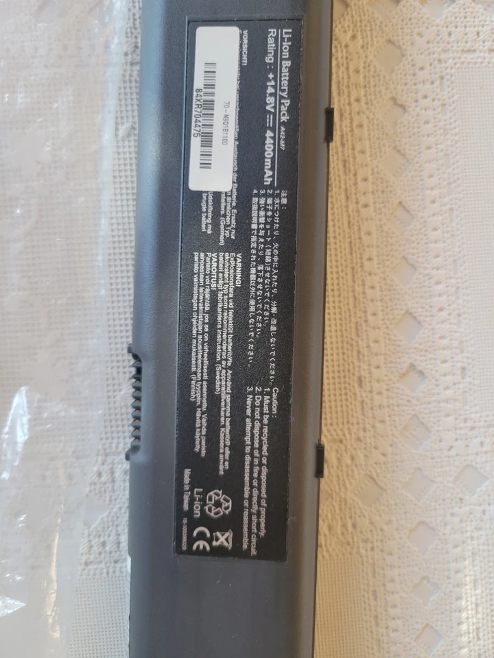 BATERÍA ASUS A42-M7-PW 14.4V 4400mAh 70-N9q1b1100, a42-m7, serie m7, z71, z7100 Foto 2 de 3